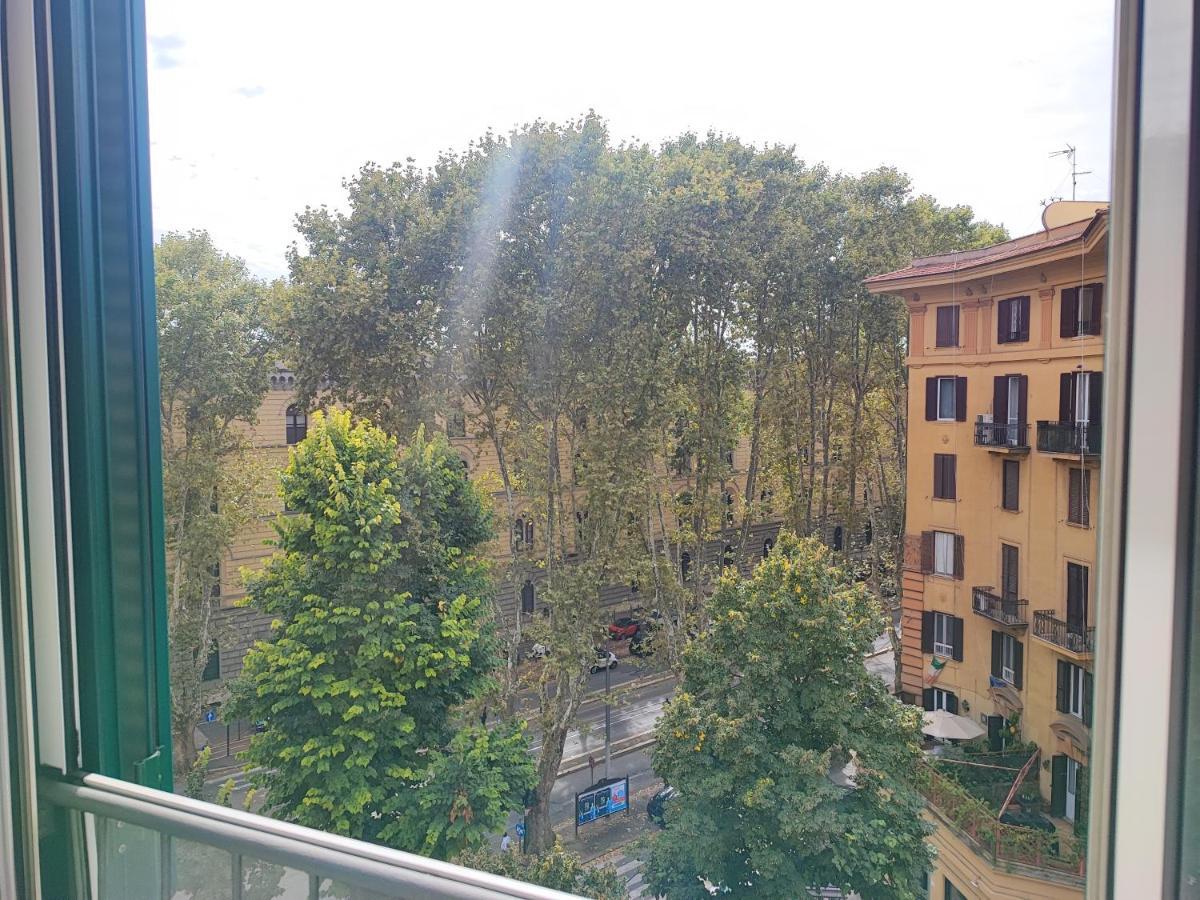 Domus Roma Centro Rome Exterior photo